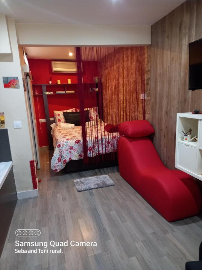 Loft "Coqueto" Rojo Apartment Ubrique Luaran gambar