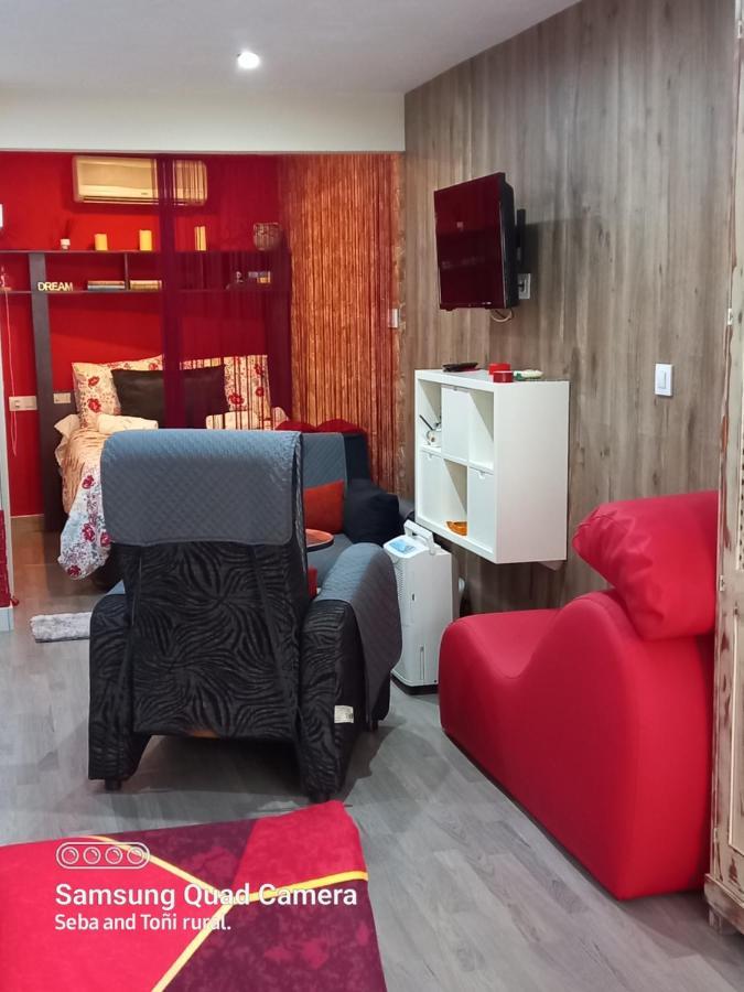 Loft "Coqueto" Rojo Apartment Ubrique Luaran gambar