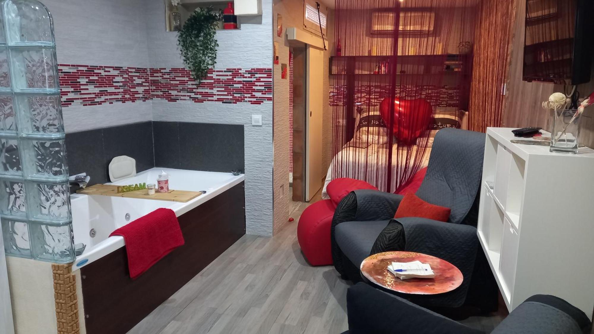 Loft "Coqueto" Rojo Apartment Ubrique Luaran gambar