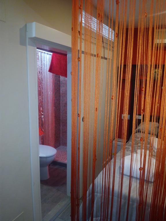 Loft "Coqueto" Rojo Apartment Ubrique Luaran gambar